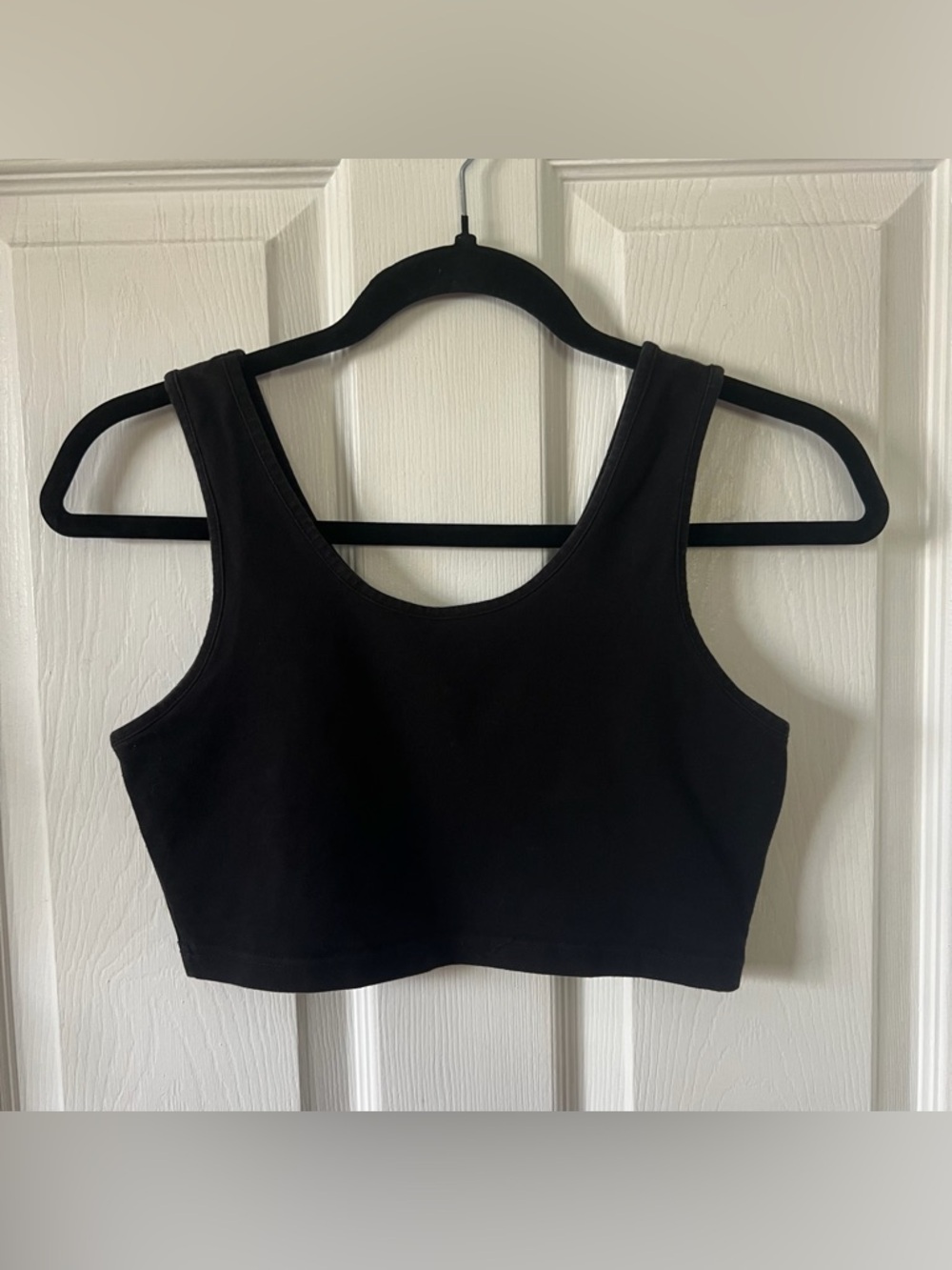 black cropped tank top
